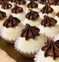 Sweets - Nido topped with Nutella (24 units)